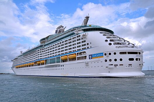 Royal Caribbean возобновит круизы по Карибам