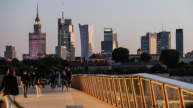 «Чуть не вышел с невестой». Россиянин рассказал о поездке в Польшу