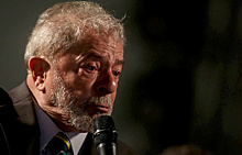 Экс-президенту Бразилии запретили занимать госдолжности