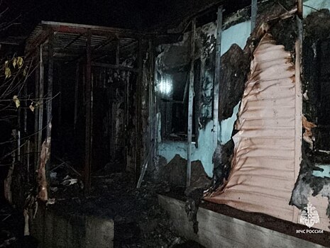 В Новошахтинске мужчина курил в постели и погиб