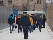 Костромичи требуют срочно проложить ровную дорогу к колонии