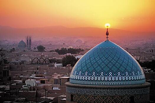 Туристы стали чаще ездить в Иран