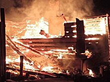 В селе Средняя Липовка сгорел жилой дом