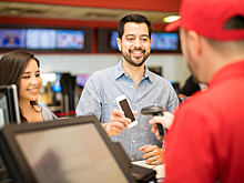 В Москве началась выдача QR-кодов