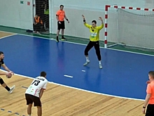 Гандболисты волгоградского «Каустика» проиграли на выезде «СГАУ-Саратову»