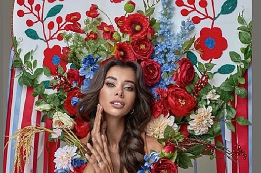 В костюм «Мисс Украина Вселенная» включили Донбасс и Крым