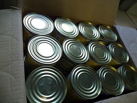 Подозрительный тунец. В Калининградскую область не пустили 28 тысяч банок консервов