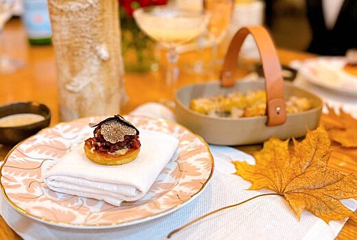 Яркие сезонные вкусы и настроение хюгге в новом гастрономическом сете от ресторана Nordic