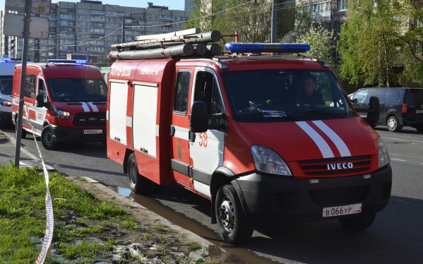 На пожаре в Перми погибли два человека: один из них выпрыгнул с 9-го этажа и разбился