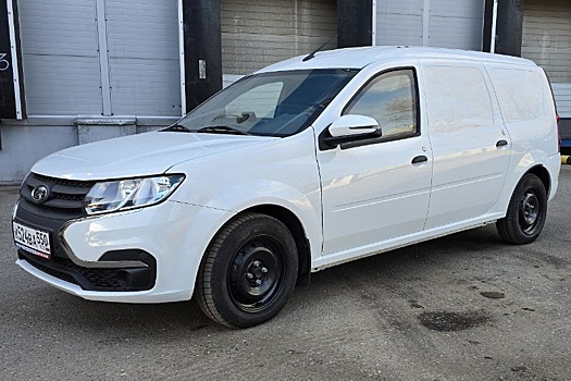 В РФ построили инкассаторский броневик на базе Lada Largus