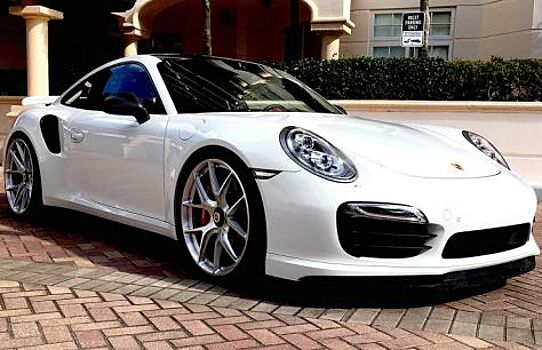 «Нетронутый» Porsche 911 Turbo S готов сменить хозяина за $ 150000