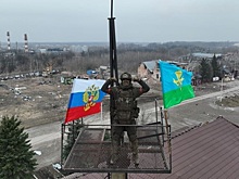 Военный из Бурятии удостоен звания Героя России за водружение флага над Суджей