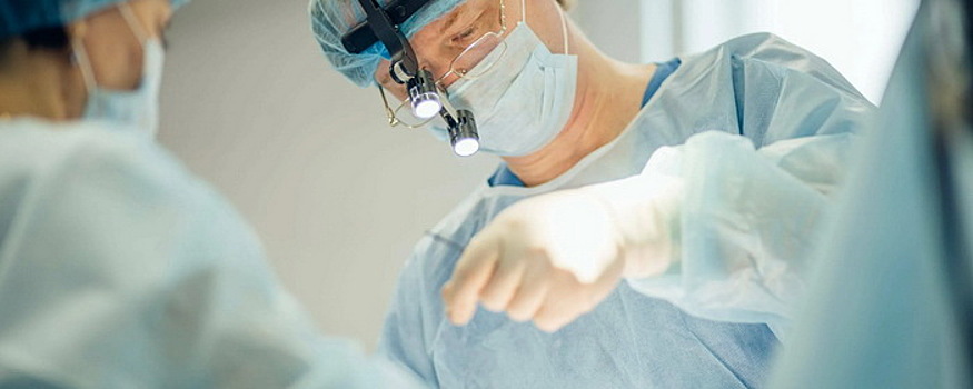 Хирург Алексанян: Самой популярной операцией у эскортниц стало увеличение груди