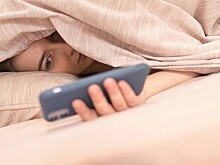 Раскрыта опасность сна рядом со смартфоном