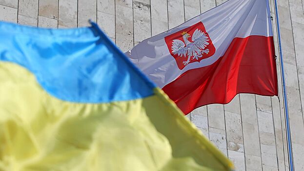 Поляки подали в суды более тысячи исков к украинцам