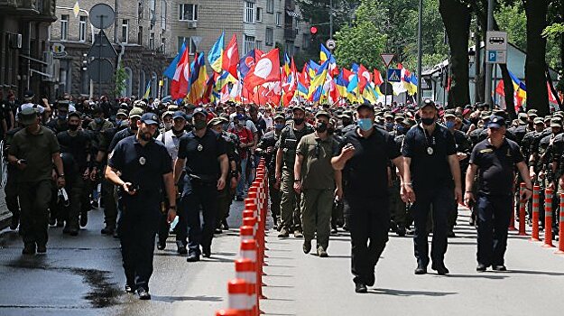 Украина: на всех галушек не хватает