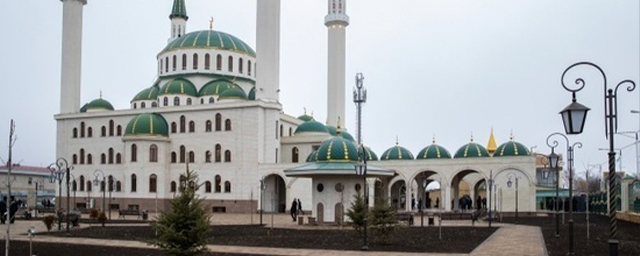 Рамзан Кадыров восхитился новой соборной мечетью в Черкесске