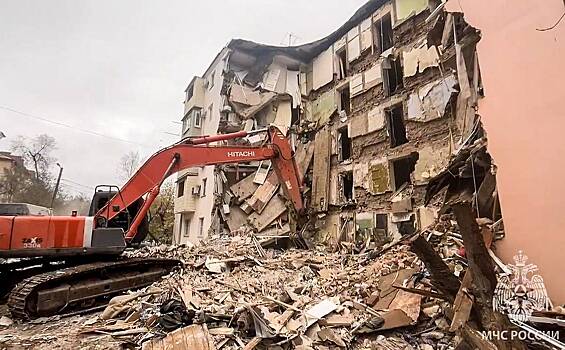 В частично рухнувшем в Астрахани доме продавались квартиры с перепланировками