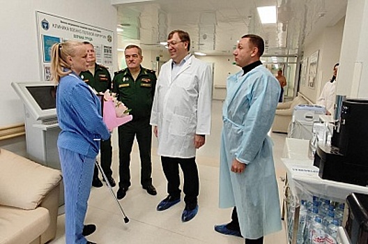 Александр Ищенко навестил раненных бойцов СВО из Ростовской области, которые проходят лечение в Питере
