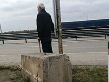 Дедушка ловил машину четыре часа: ростовчане рассказали, почему не берут попутчиков