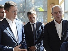 Александр Новак и Рашид Темрезов осмотрели строящиеся объекты ВТРК «Архыз»