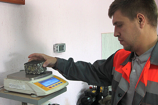 На Ставрополье качество асфальта начали проверять в спецлабораториях
