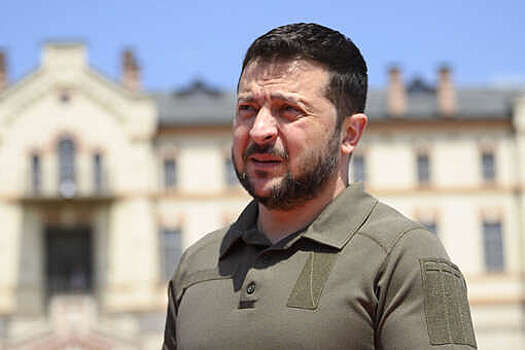 Зеленский подписал закон о переносе Дня Победы на Украине на 8 мая