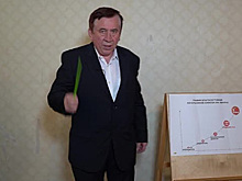 Леня Голубков из «МММ» призвал россиян собрать деньги Грудинину