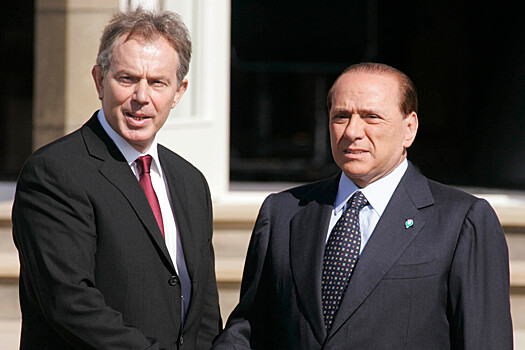 Экс-премьер Британии Блэр рассказал, каким политиком был Берлускони