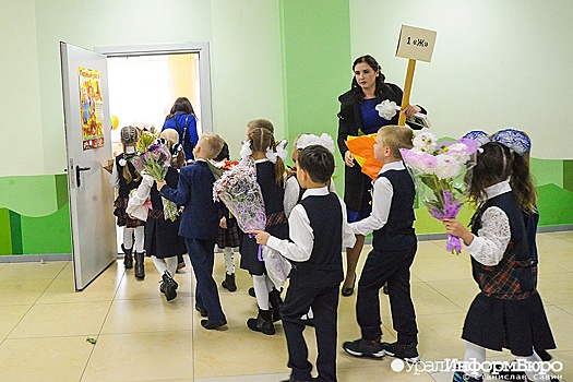Неудачи тестовой записи в первые классы в Екатеринбурге не смутили Ростелеком