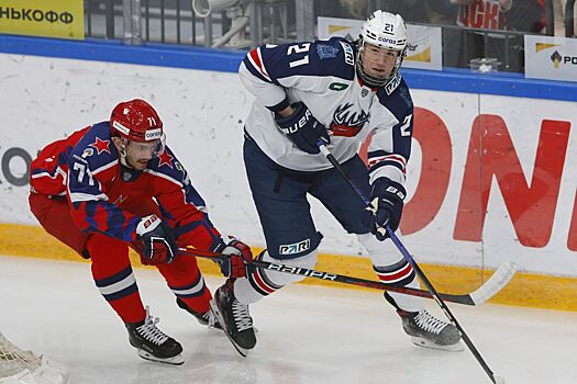 17-летний игрок «Торпедо» Силаев рассказал, за какими защитниками НХЛ следит