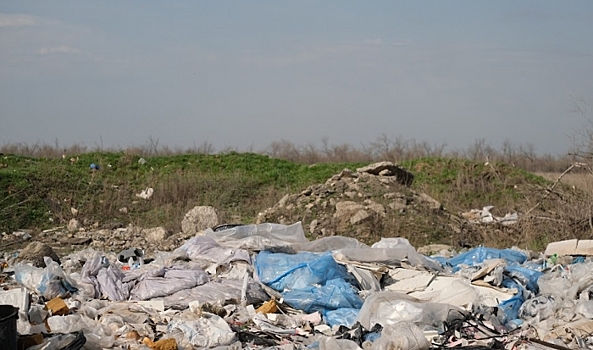 В Волгоградской области обнаружили мусор на месте сельхозугодий