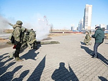 В Чите и Хабаровске прозвучали полуденные выстрелы