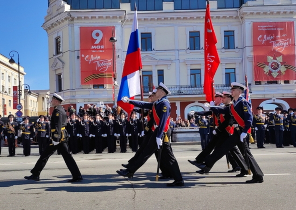 9 мая эфир. Парад победы череповец 2022. Самара площадь 9 мая. Шойгу на параде 9 мая. Парад победы 2023 в москве трансляция.
