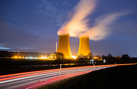 В разгар энергокризиса Германия глушит свои ядерные реакторы