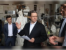 Губернатор Георгий Филимонов встретился со скульптором, работающего над памятником Ивану Грозному