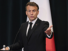 Новый президент Румынии раскрыл страх Макрона