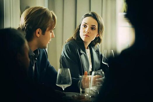 Вышел тизер комедийного сериала «Взрослые» о нелёгкой судьбе трёх подруг