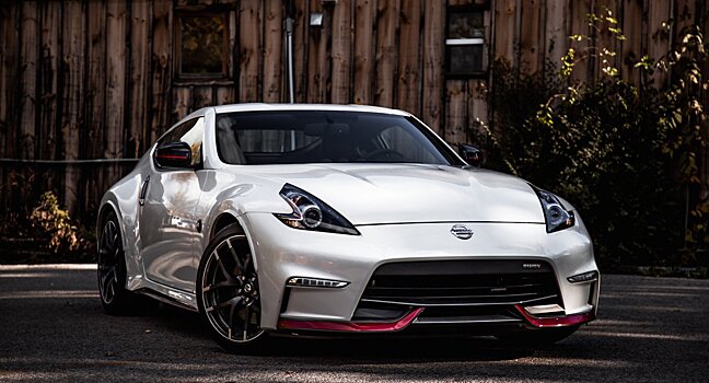 Спортивный японский автомобиль Z-серии — Nissan 370Z