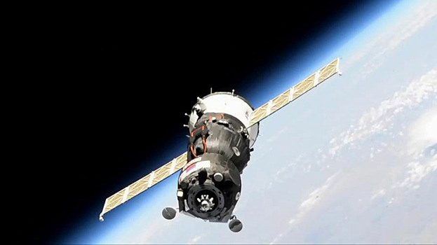 Космонавты перешли с МКС на борт корабля «Союз МС-23»