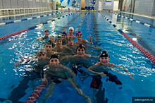 Псковские спортсмены победили в региональном первенстве по плаванию