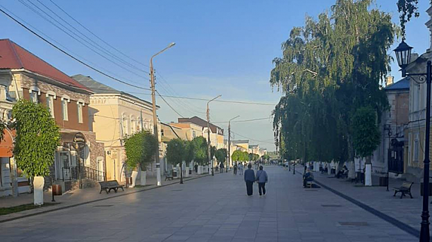 В Вольске подросток на электросамокате сбил пятилетнюю девочку и скрылся
