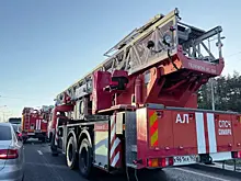 В Тольятти горит склад лакокрасочных материалов