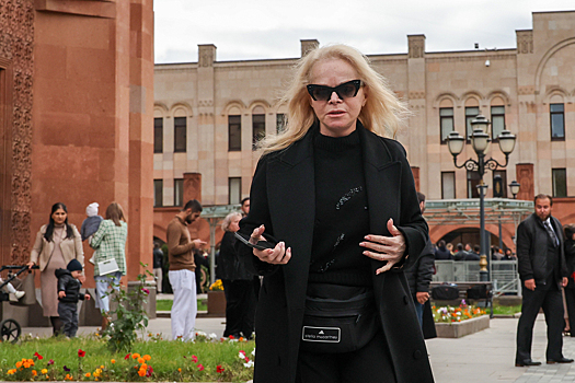 Покупательница квартиры Долиной Лурье обжаловала в кассации ее передачу певице