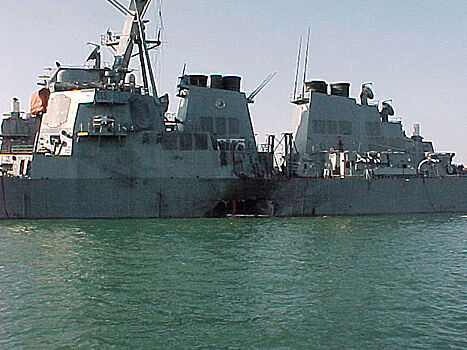 США уничтожили подорвавшего американский эсминец