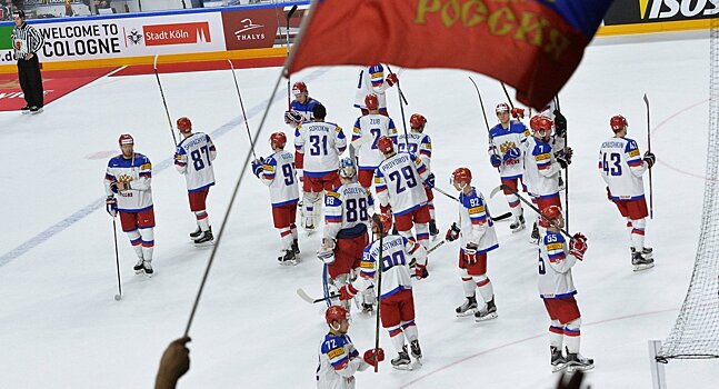 Российские хоккеисты поборются с финнами за 3-е место