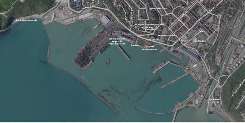 Нефтяное пятно в Туапсе растянулось от порта до Южного пляжа — данные из космоса