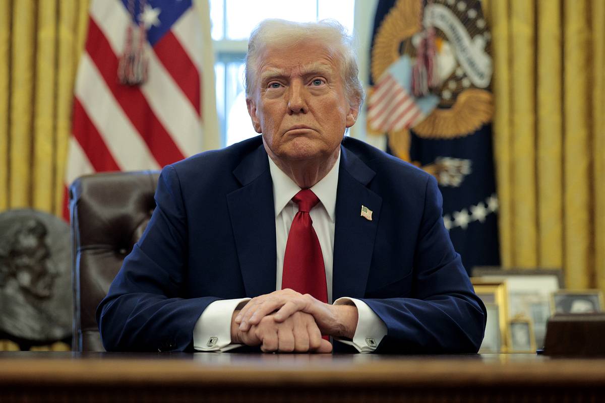 Trump želi mirovni dogovor med Rusijo in Ukrajino do konca leta, Ukrajina izgublja ozemlja