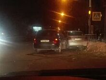 Ночью в автоаварии с двумя тойотами пострадали три человека