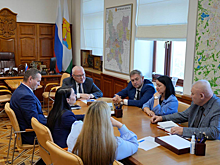 Депутаты Заксобрания Кировской области обсудили с губернатором Александром Соколовым вопрос увеличения депутатского корпуса региона